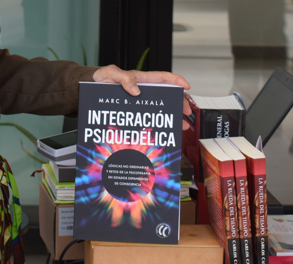 Foto libro.jpeg